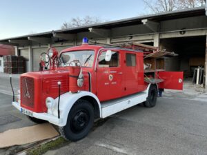 Restaurierung Feuerwehr Oldtimer